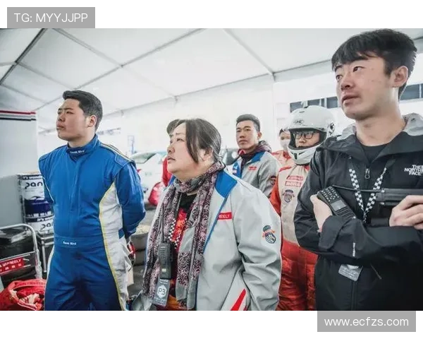 全国锦标赛回顾：重庆足球队展现出色耐力与团队精神的精彩表现